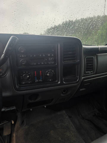 2004 GMC Sierra 2500HD