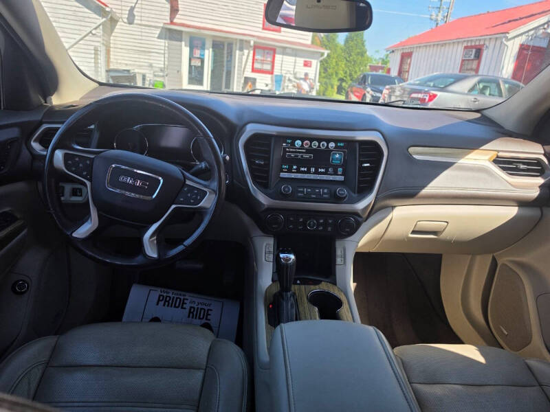 2019 GMC Acadia Denali