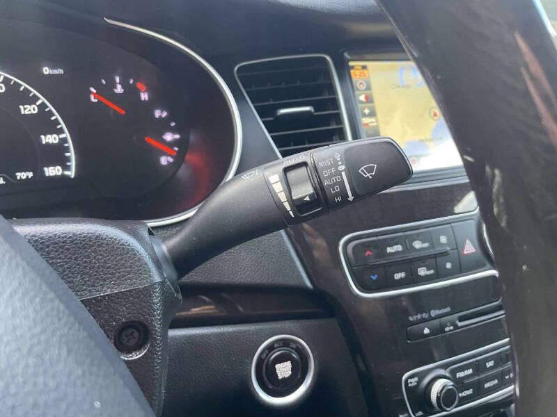 2015 Kia Cadenza Premium