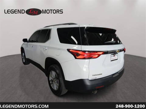 2022 Chevrolet Traverse LT Cloth