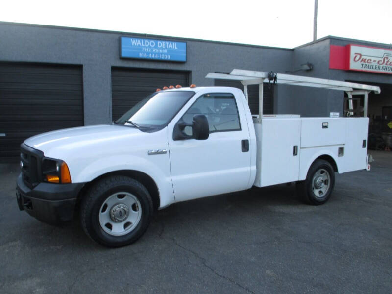 2007 Ford F-350 Super Duty for sale at RENNSPORT Kansas City in Kansas City MO