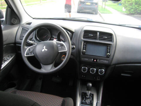 2018 Mitsubishi Outlander Sport LE