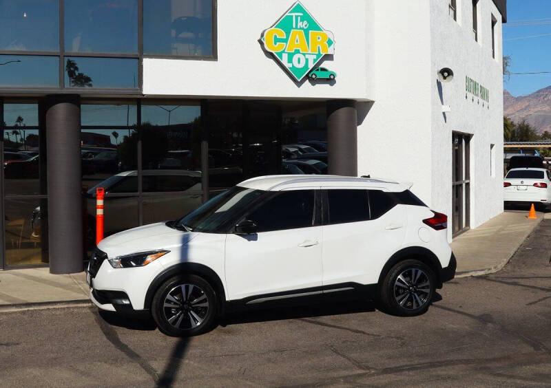 2020 Nissan Kicks SR