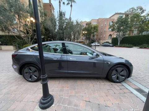 2020 Tesla Model 3 Standard Range Plus