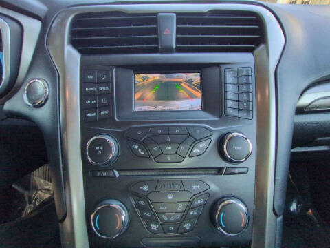 2017 Ford Fusion Hybrid SE