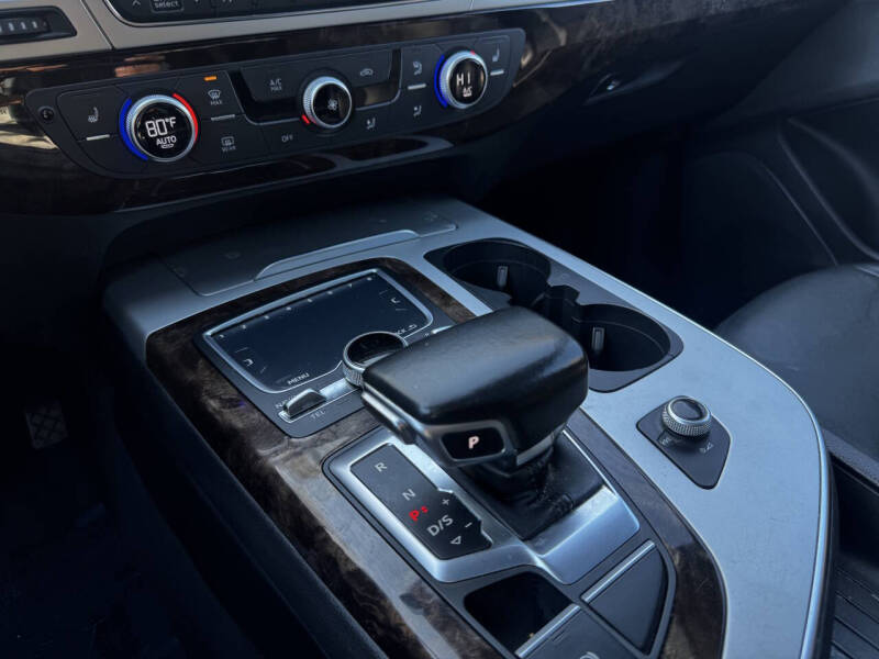 2017 Audi Q7 2.0T quattro Premium Plus