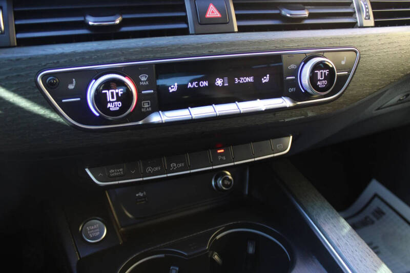 2019 Audi A4 quattro Premium Plus 45 TFSI