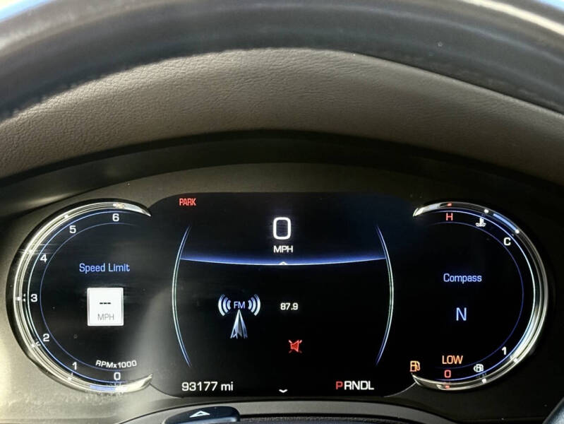 2017 Cadillac Escalade Premium Luxury