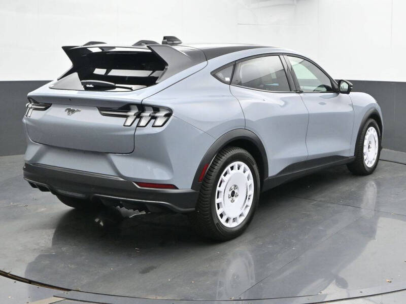 2025 Ford Mustang Mach-E GT