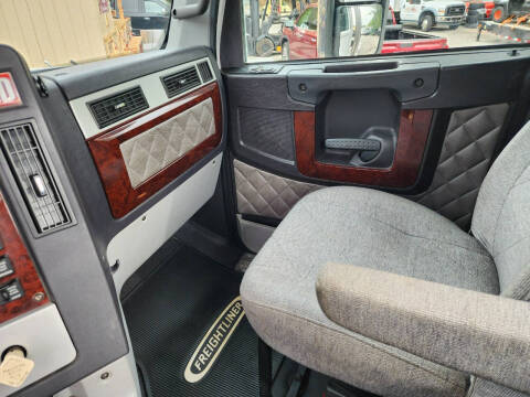 2012 Freightliner CORONADO