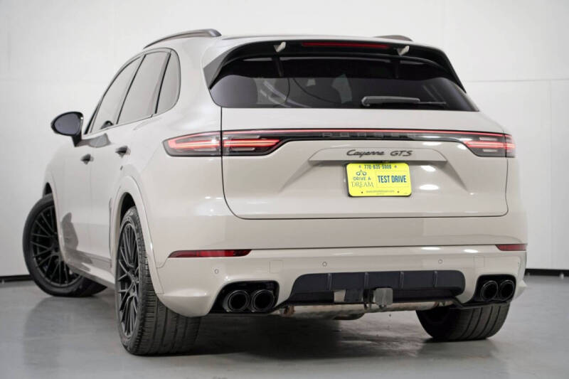 2021 Porsche Cayenne GTS