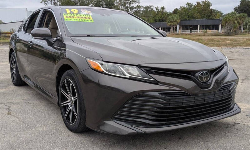 2019 Toyota Camry LE