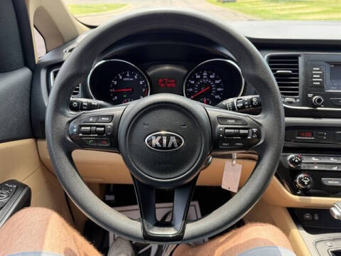 2017 Kia Sedona LX