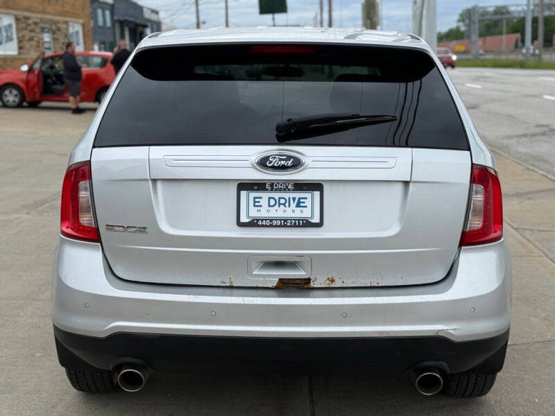2012 Ford Edge SE
