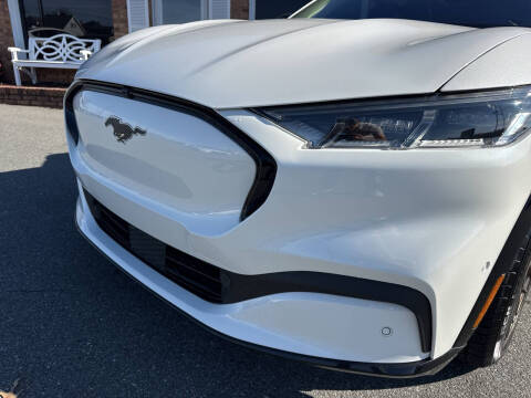 2021 Ford Mustang Mach-E Premium