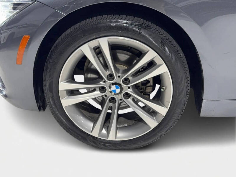 2017 BMW 3 Series 330i