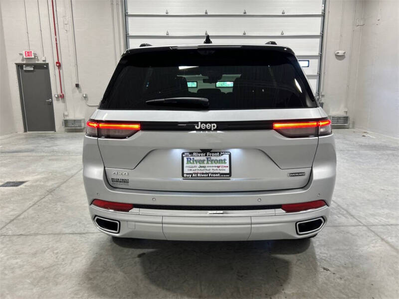 2025 Jeep Grand Cherokee Overland