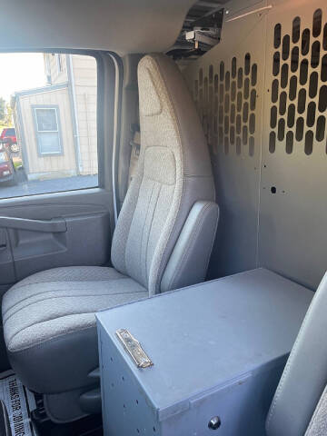 2021 Chevrolet Express 2500