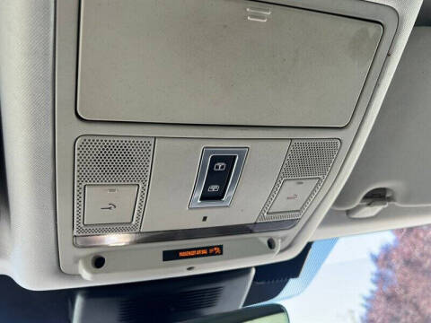 2020 Land Rover Discovery Sport P250 Standard