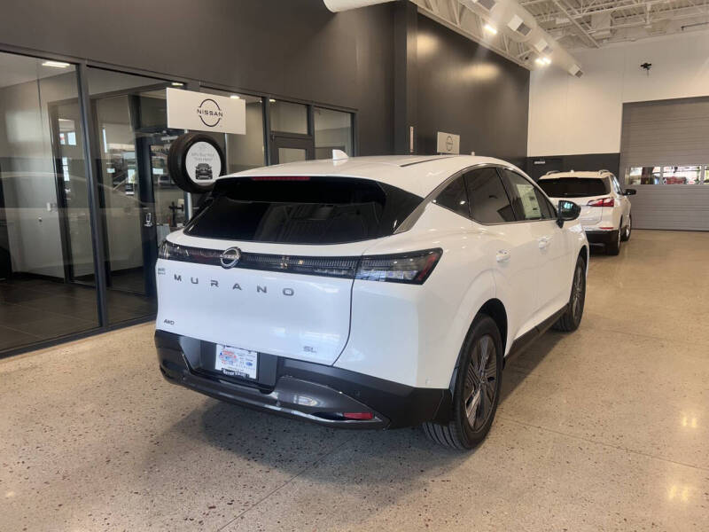 2025 Nissan Murano SL