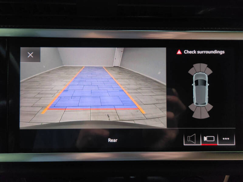 2021 Audi Q3 quattro S line Prem Plus 45 TFSI