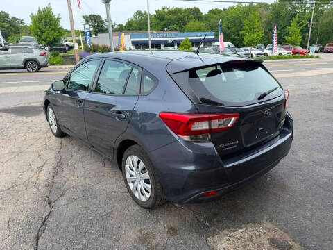 2017 Subaru Impreza 2.0i
