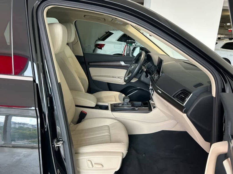 2023 Audi Q5 quattro S line Premium 45 TFSI