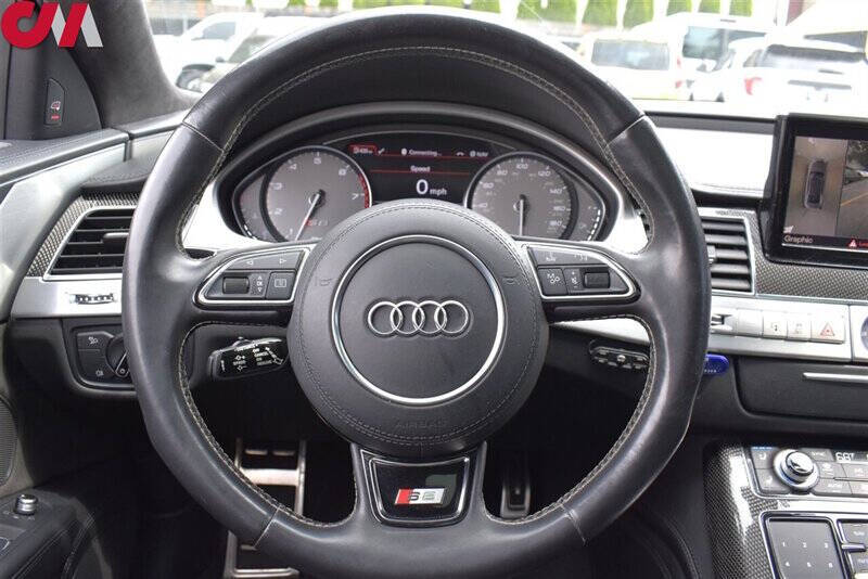 2013 Audi S8 4.0T quattro