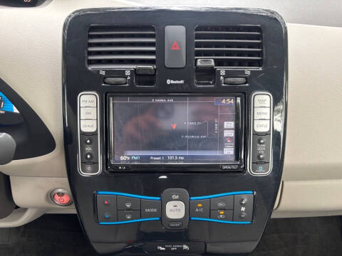 2012 Nissan LEAF SV