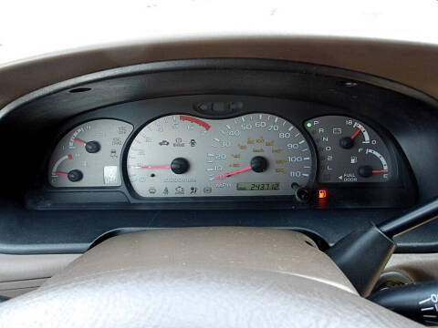 2001 Toyota Sequoia SR5