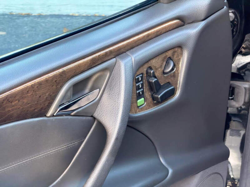 2000 Mercedes-Benz E-Class E 55 AMG