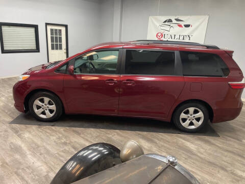 2015 Toyota Sienna