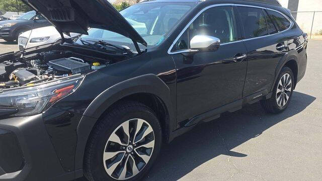 2023 Subaru Outback Touring XT