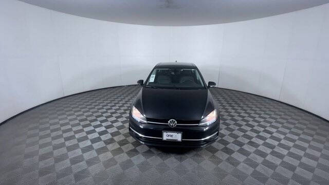 2020 Volkswagen Golf TSI