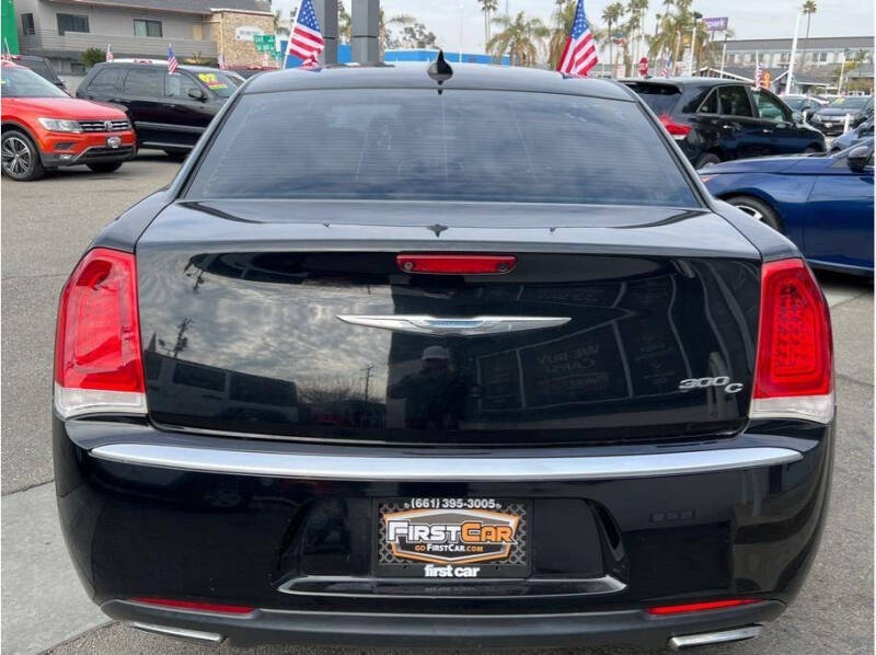 2016 Chrysler 300 C Platinum