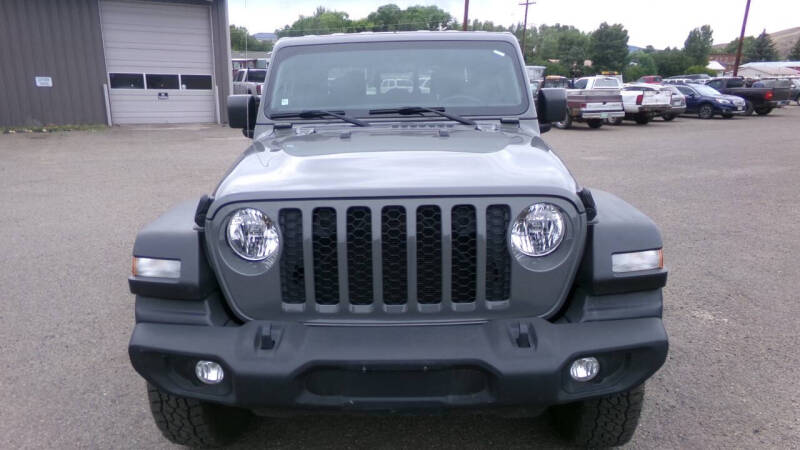 2020 Jeep Gladiator Sport S