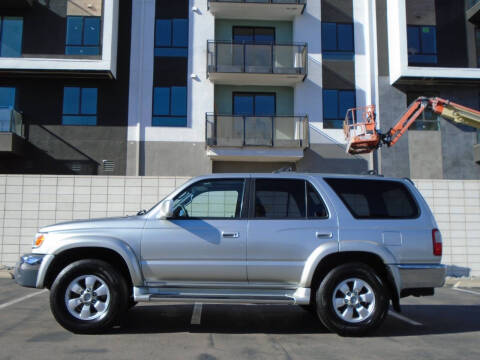 2000 Toyota 4Runner SR5