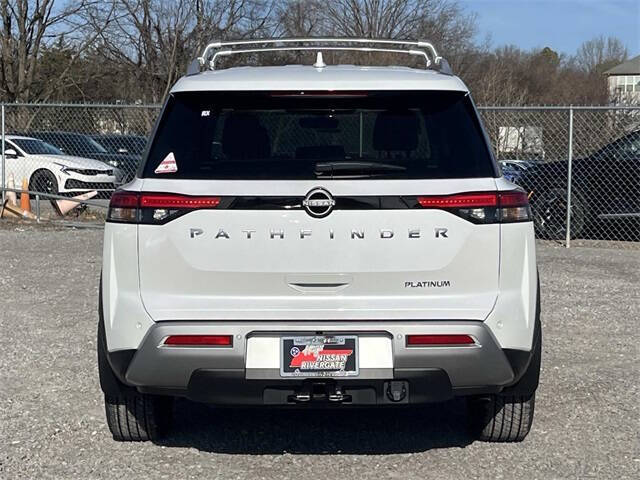 2025 Nissan Pathfinder Platinum