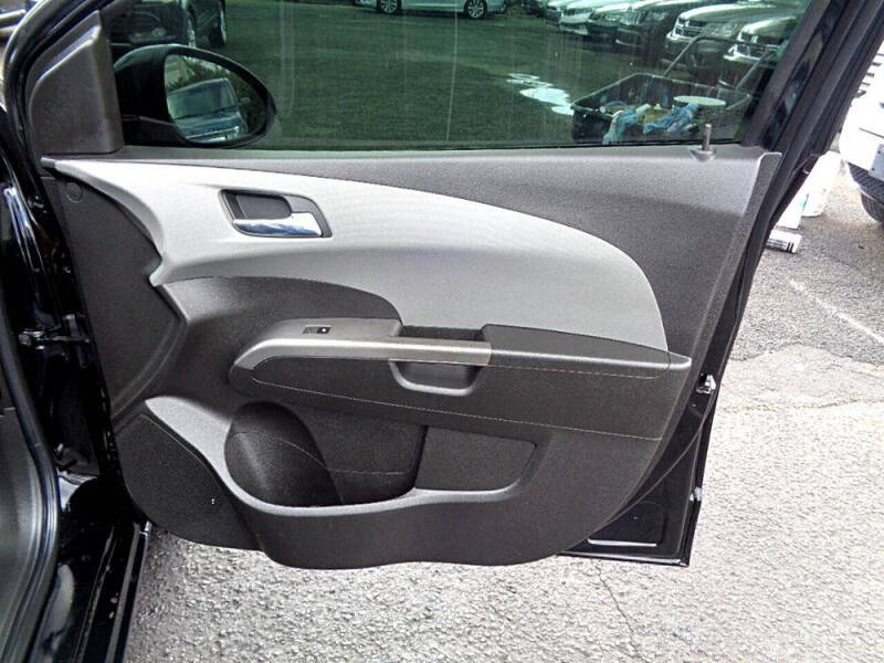 2017 Chevrolet Sonic Premier Auto