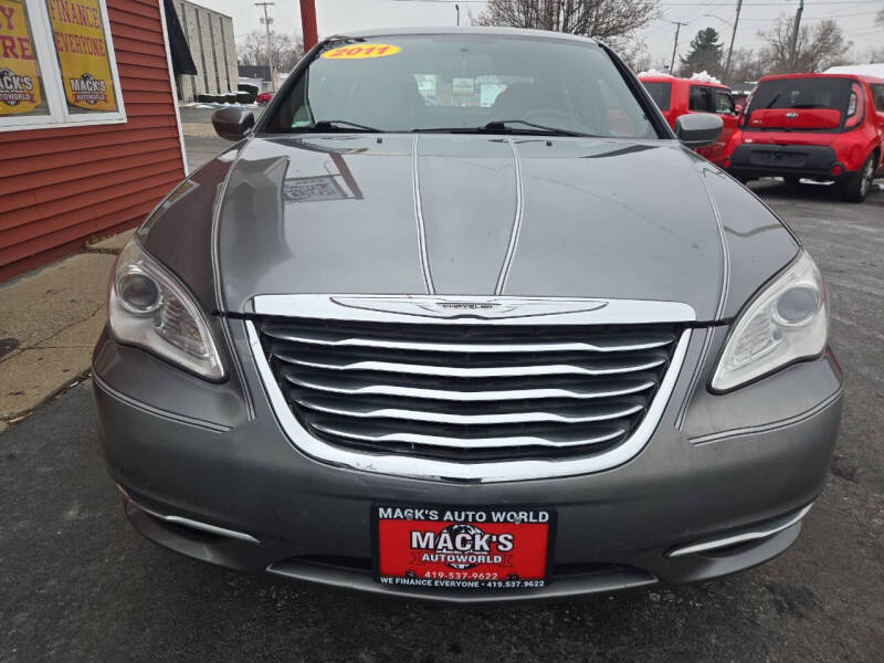 2011 Chrysler 200 Touring