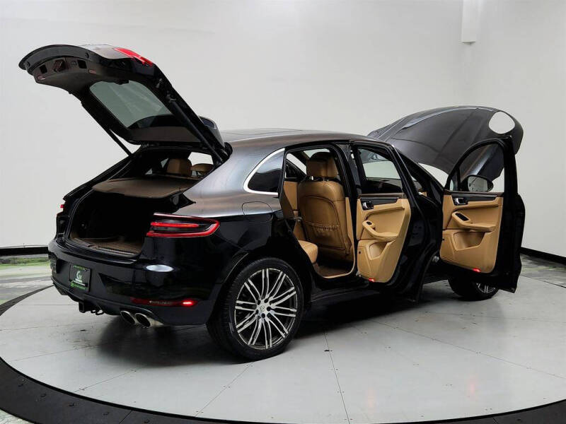 2016 Porsche Macan S