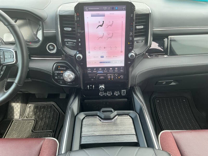 2025 RAM 1500 Limited