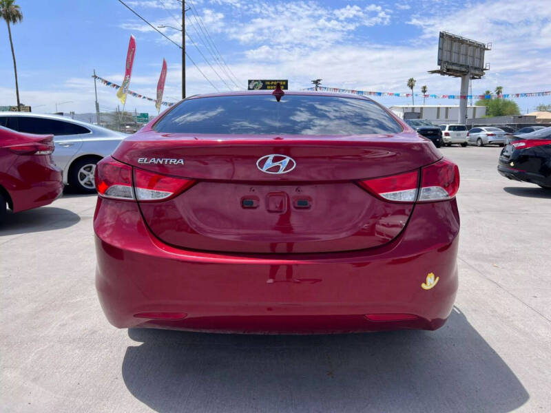 2012 Hyundai Elantra Limited