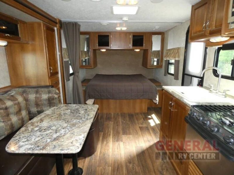 2015 Wildwood Tracer