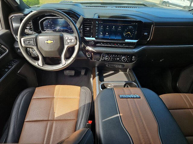 2025 Chevrolet Silverado 3500HD