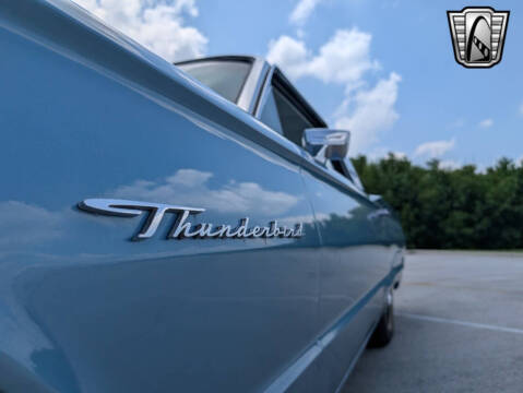 1964 Ford Thunderbird