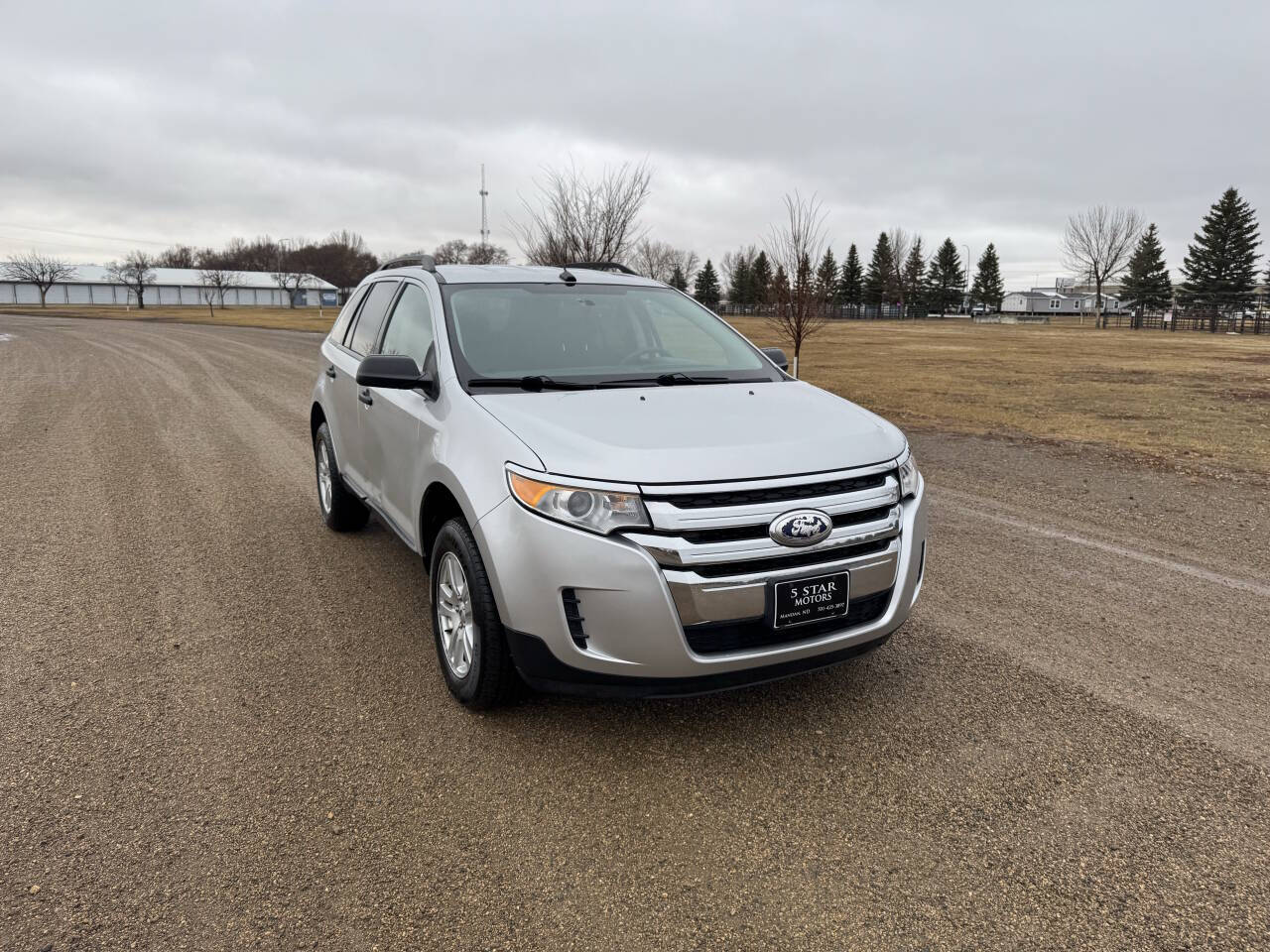 Silver 2012 Ford Edge SE SE 4dr Crossover 2