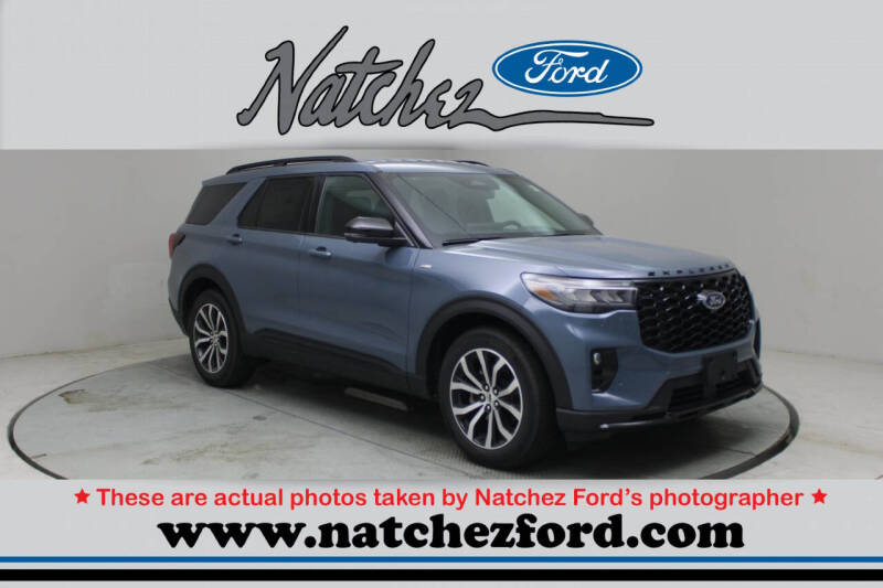 2025 Ford Explorer ST-LINE's photo