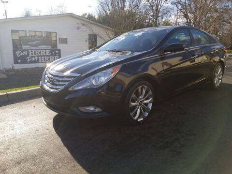 2011 Hyundai Sonata for sale at TR MOTORS in Gastonia NC