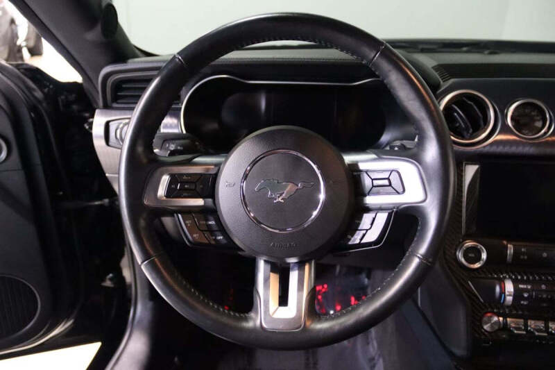 2021 Ford Mustang Mach 1